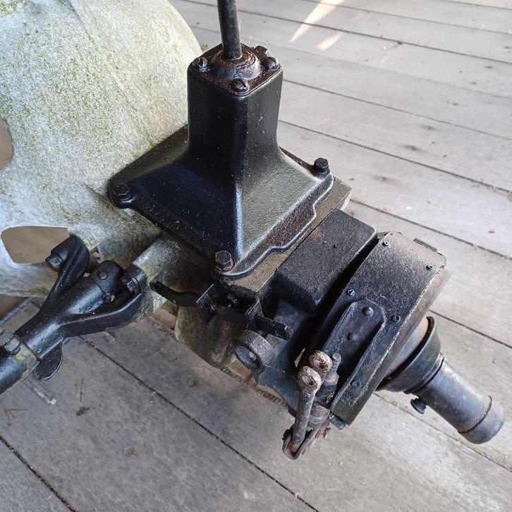 Boîte de vitesses 1920 / 1930, Autos, Oldtimers & Ancêtres, Particulier, Enlèvement