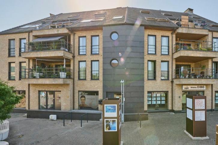 Luxe duplexappartement in het hartje van Overpelt-centrum, Immo, Huizen en Appartementen te koop, Provincie Limburg, Appartement