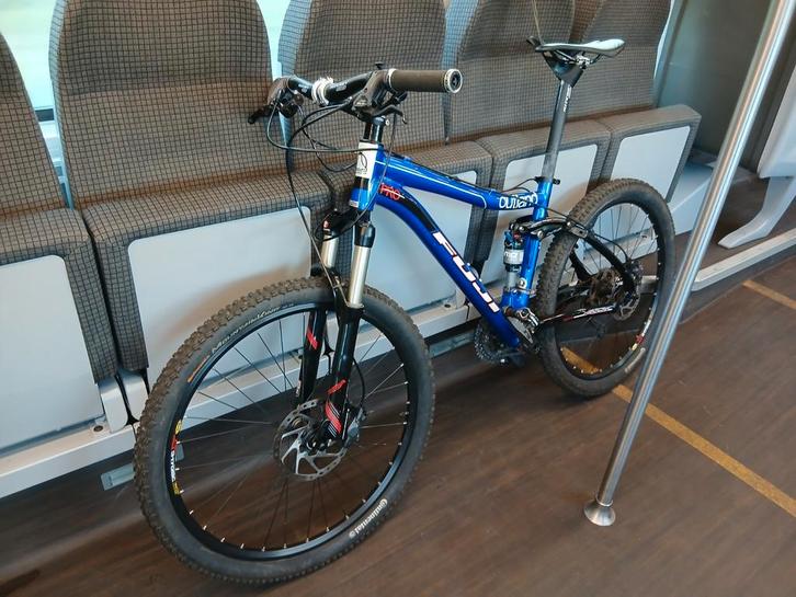 Fuji Outland Pro, Fietsen en Brommers, Fietsen | Mountainbikes en ATB, Zo goed als nieuw, Ophalen of Verzenden