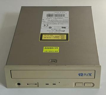 Plextor PX-12TSi - Interne 50-pin SCSI CD-ROM drive