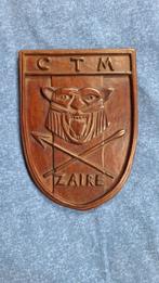 MILITARIA ZAIRE - CONGO CTM MILITAIRE TECHNISCHE SAMENWERKIN, Embleem of Badge, Ophalen of Verzenden, Landmacht
