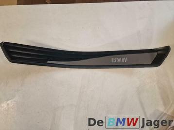 Instaplijst rechtsachter BMW 5-serie E60 E61 51477034306 beschikbaar voor biedingen