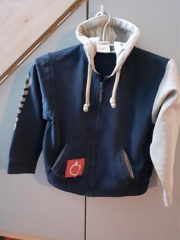 Chiro hoodie maat 12/152 beschikbaar voor biedingen