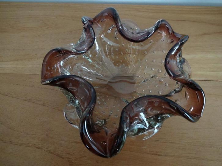bullicante glazen schaaltje, Antiek en Kunst, Antiek | Glaswerk en Kristal, Ophalen of Verzenden