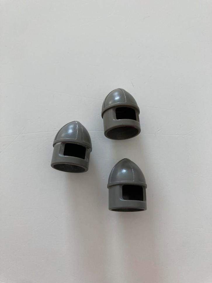 Lego chin guard helm dark grey (3x), Kinderen en Baby's, Speelgoed | Duplo en Lego, Gebruikt, Lego, Losse stenen, Verzenden