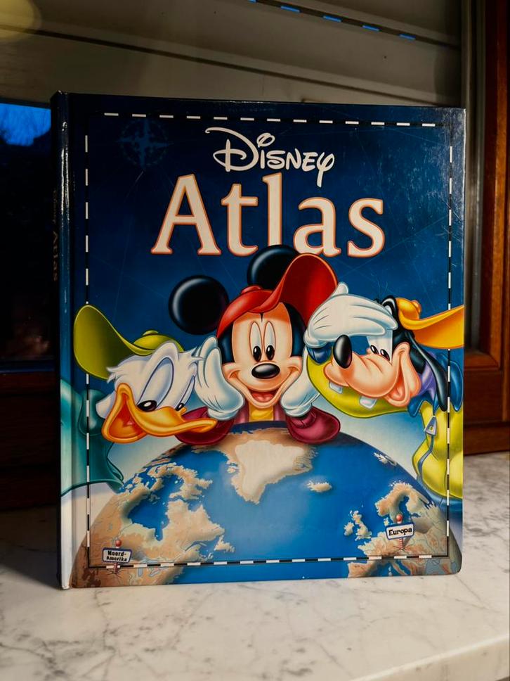 Disney Atlas 2006 ~ educatief boek voor kinderen, Boeken, Atlassen en Landkaarten, Zo goed als nieuw, Overige atlassen, Wereld