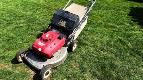 Honda grasmaaier, Tuin en Terras, Grasmaaiers, Gebruikt, Benzine-grasmaaier, 50 cm of meer, Cirkelmaaier, Opvangbak, Versnellingen