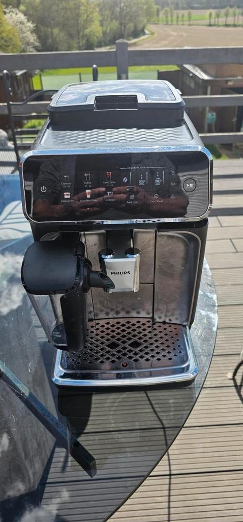Series 3300 EP3347/90 Machine espresso entière automatique, Electroménager, Cafetières, Comme neuf, Café moulu, Café en grains