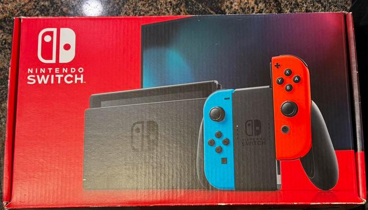 Nintendo switch v2 nieuw, Games en Spelcomputers, Spelcomputers | Nintendo Switch, Zo goed als nieuw, Switch 2019 Upgrade, Met 2 controllers