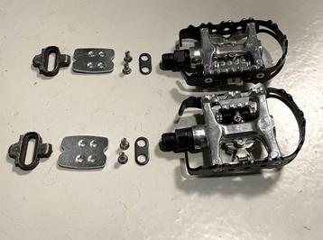 MTB Klikpedalen dubbel gebruik inclusief plaatjes als nieuw! beschikbaar voor biedingen