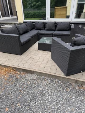 loungeset beschikbaar voor biedingen