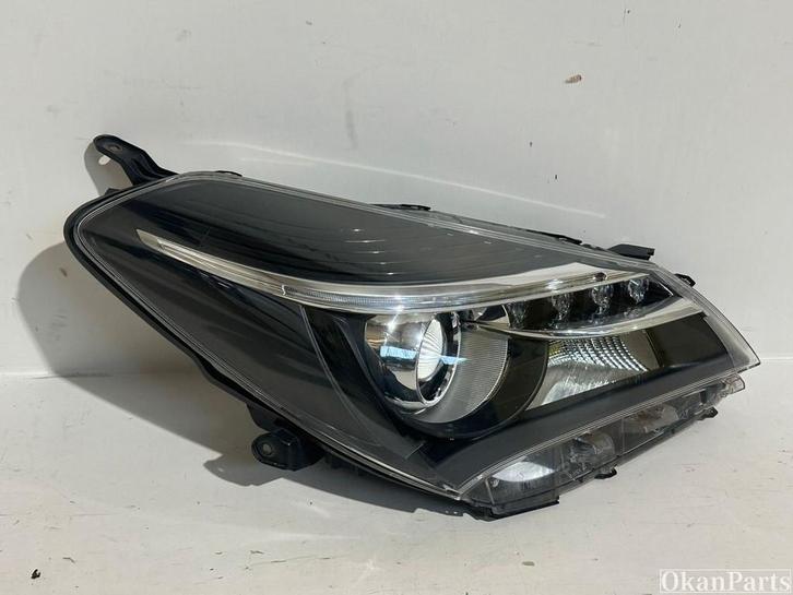 Toyota Yaris Hybrid LED koplamp rechts 2015 2016 2017, Auto-onderdelen, Verlichting, Gebruikt