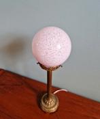 Tafellamp in verguld brons en roze gespikkeld glas, Antiek en Kunst, Ophalen of Verzenden
