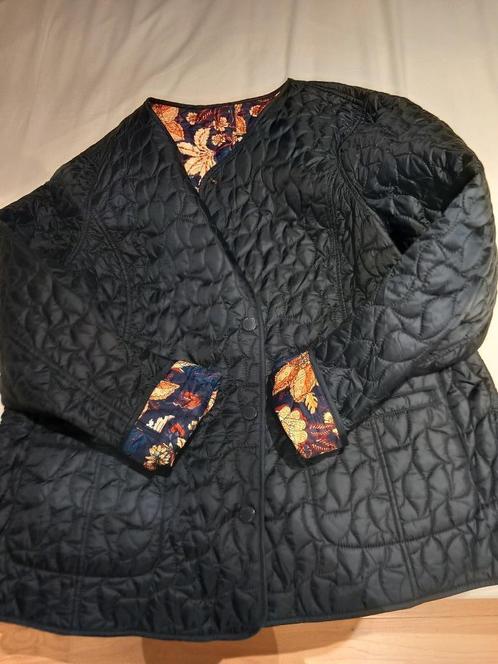 DONKER BLAUWE OMKEERBARE LICHT GEWATTEERDE JAS. – MAAT 48., Kleding | Dames, Jassen | Zomer, Nieuw, Maat 46/48 (XL) of groter
