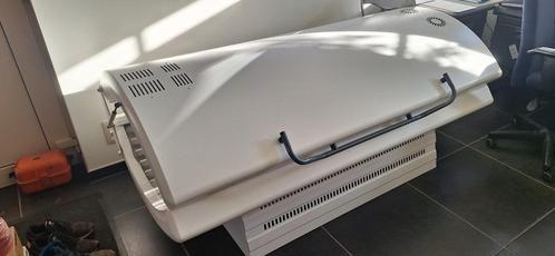 Zonnebank, Elektronische apparatuur, Zonnebanken en Gezichtsbruiners, Gebruikt, Zonnebank dubbelzijdig, 15 lampen of meer, Ophalen