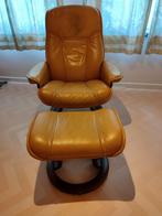 Relaxzetel stressless voetbank lichtbruin leder, Ophalen, Zo goed als nieuw