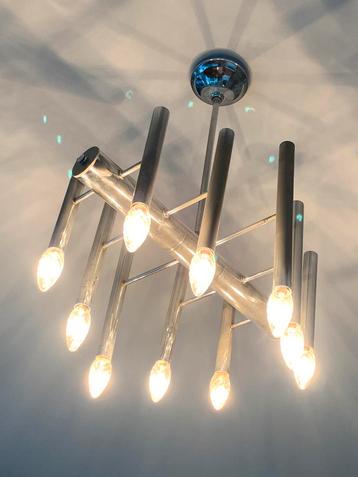 Jaren 70 kroonluchter chroom Gaetano Sciolari beschikbaar voor biedingen