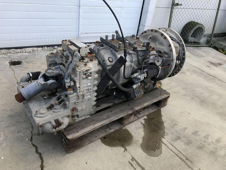 Renault B18200 R 42 + Voith Retarder 113, Auto-onderdelen, Vrachtwagen-onderdelen, Renault, Transmissie en Accessoires, Gebruikt