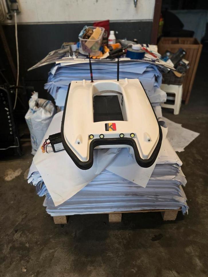 rolls voerboot, Watersport en Boten, Hengelsport | Karpervissen, Gebruikt, Ophalen