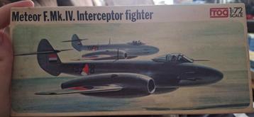 Frog meteor F.Mk.IV. interceptor fighter beschikbaar voor biedingen