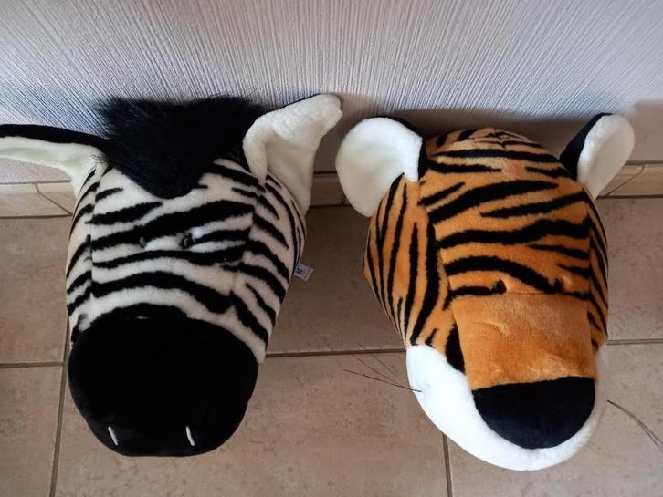 knuffel Tijger en zebra hoofd, Kinderen en Baby's, Speelgoed | Knuffels en Pluche, Zo goed als nieuw, Ophalen of Verzenden