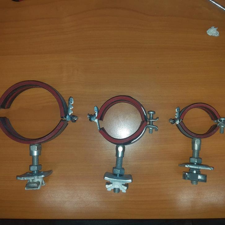 Hilti Leidingsteunen geisoleerd div maten, Bricolage & Construction, Outillage | Outillage à main, Utilisé, Enlèvement