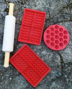 Moules et rouleau pâtisserie pour cuisiner, Maison & Meubles, Enlèvement, Comme neuf