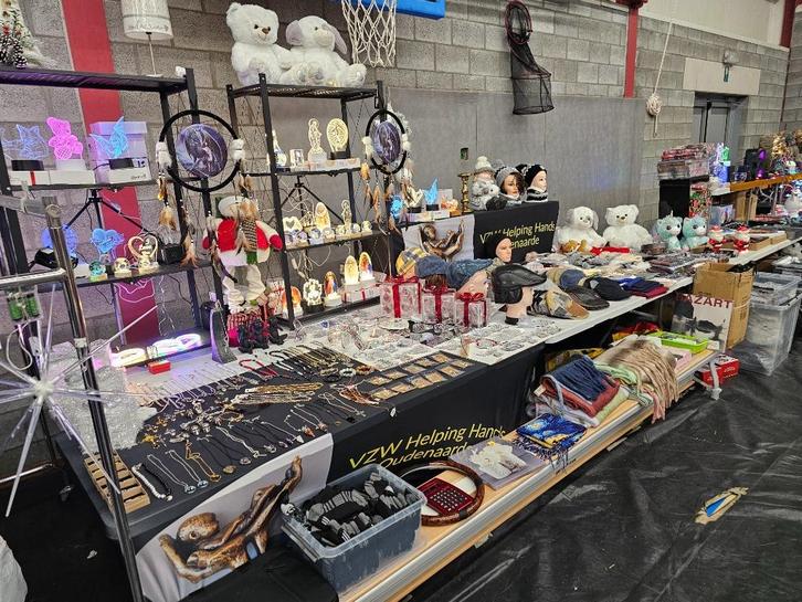 WEGENS GEZONDHEIDSREDENEN DOEN WIJ EEN GROTE UITVERKOOP, Diversen, Overige Diversen, Nieuw, Ophalen