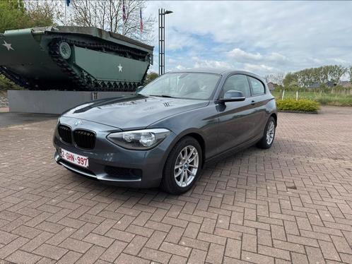 BMW F21 116i, grijs, Auto's, BMW, Particulier, 1 Reeks, ABS, Airbags, Airconditioning, Alarm, Bluetooth, Boordcomputer, Centrale vergrendeling