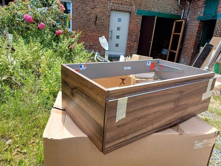 Armoires salle de bains sanijura bois moderne qualité, Huis en Inrichting, Badkamer | Badkamermeubels, Nieuw, Minder dan 100 cm