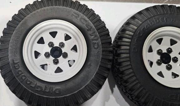 RC4WD Dick Cepek 1.9 banden + witte beadlock velgen (4), Hobby en Vrije tijd, Modelbouw | Radiografisch | Auto's, Nieuw, Onderdeel