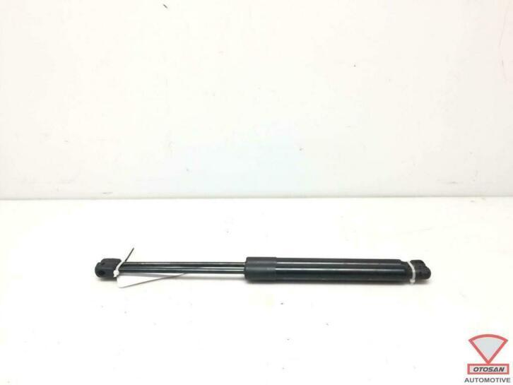 fiat 500x 2018 gasveer gasdrukveer set kofferklep 0052031518, Auto-onderdelen, Carrosserie, Fiat, Gebruikt