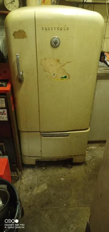 Vintage koelkast - merk Prestcold