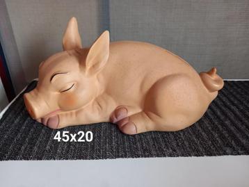 grote varkens spaarpotten en ander, Enlèvement