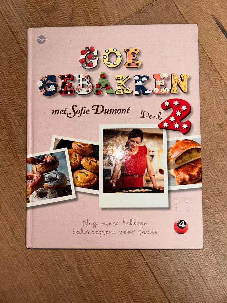Sofie Dumont - 2 goe gebakken, Boeken, Kookboeken, Taart, Gebak en Desserts, Ophalen of Verzenden