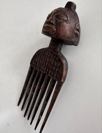 Peigne à cheveux Luba, collection Anthropologist 