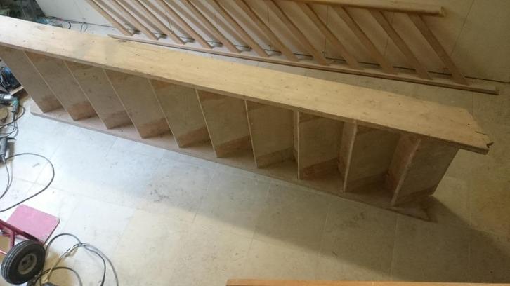 Trap 10 treden, witte volle beuk te koop, Doe-het-zelf en Bouw, Ladders en Trappen, Gebruikt, Trap, Minder dan 2 meter, Ophalen of Verzenden