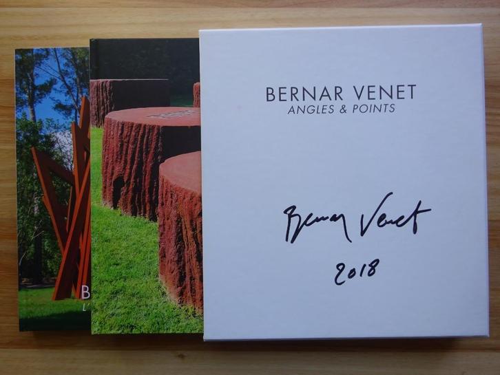 Bernar Venet  / signed/ 2018, Boeken, Kunst en Cultuur | Beeldend, Nieuw, Beeldhouwkunst, Ophalen of Verzenden