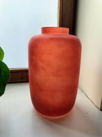 Vaas, Ophalen, Zo goed als nieuw