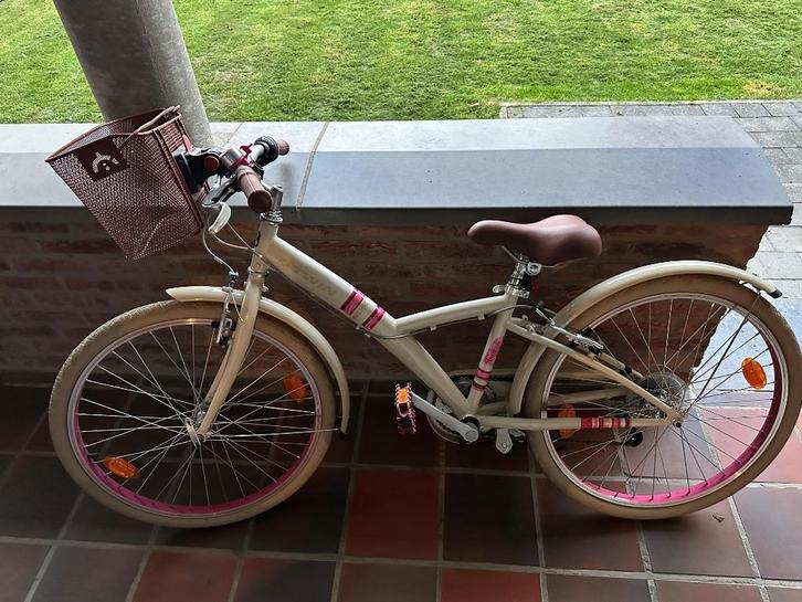 Meisjesfiets – zo goed als nieuw (slechts 2 keer gebruikt), Fietsen en Brommers, Fietsen | Meisjes, Zo goed als nieuw, Versnellingen
