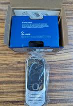 Nokia 2330 Classic - NIEUW in doos (6 stuks), Télécoms, Neuf, Enlèvement ou Envoi, Classique ou Candybar, Nokia