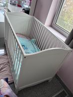 Babybed incl matras en toebehoren, Ophalen, Zo goed als nieuw, Ledikant