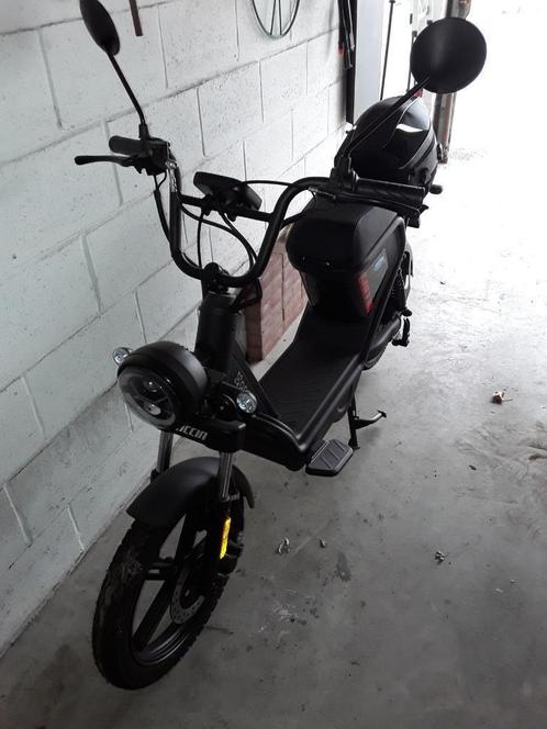 Elektrische scooter, mat zwart, AGM, GOCCIA, KLASSE A, Fietsen en Brommers, Scooters | Overige merken, Zo goed als nieuw, Klasse A (25 km/u)
