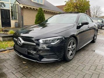 Mercedes CLA 200 d AMG LINE PANO CAMERA NAVI LED beschikbaar voor biedingen