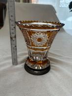Petit vase avec pied en argent, Huis en Inrichting, Woonaccessoires | Vazen, Overige materialen, Gebruikt, Oranje, Ophalen of Verzenden