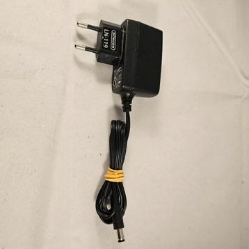 Sitecom adapter switch SCF0900050E1BA  9V-0.5A, Enlèvement ou Envoi, Comme neuf