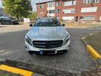 Mercedes GLA200d 4MATIC, Auto's, Leder, Dealer onderhouden, SUV of Terreinwagen, Zilver of Grijs