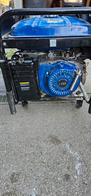 hyundai  13 hp (chevaux ), Enlèvement, Utilisé