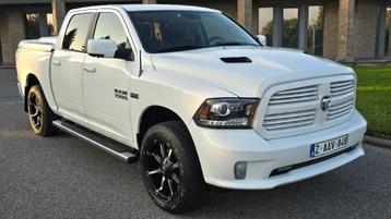 DODGE RAM HEMI 1500 5.7 i 2013 CUIR/GPS/JA 20"/176.000 KM