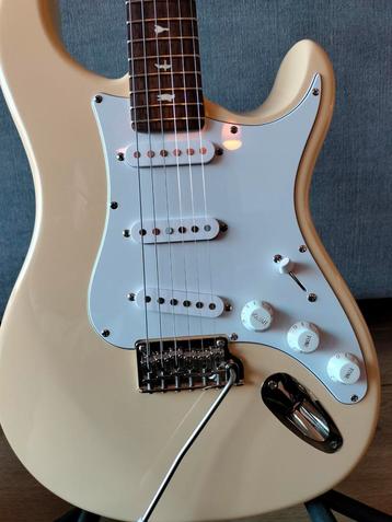 PRS SE Silver Sky Moonlight White  beschikbaar voor biedingen
